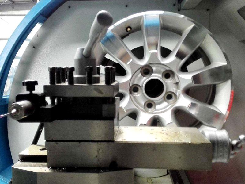 車床車槽都是一次加工到底的嗎？